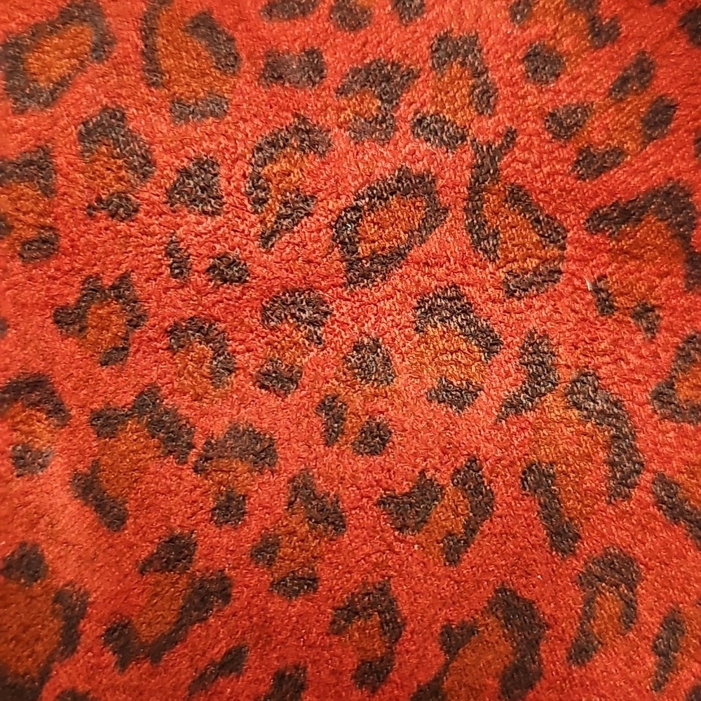NWT Neiman Marcus Red Faux Suede Leopard Print Tote Bag Faux Leather Straps - Picture 9 of 10